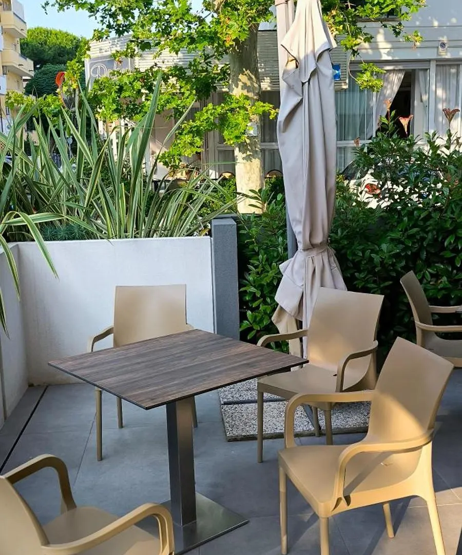 ** Otel Riccione Beach Hotel-Vero'Boutique Hotel- İtalya