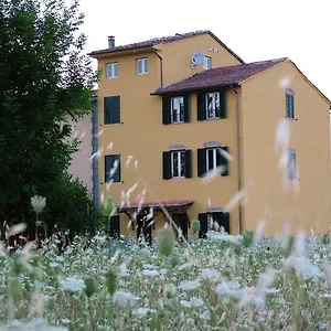 https://bb-la-corte-capannori.it-tuscanyhotel.com